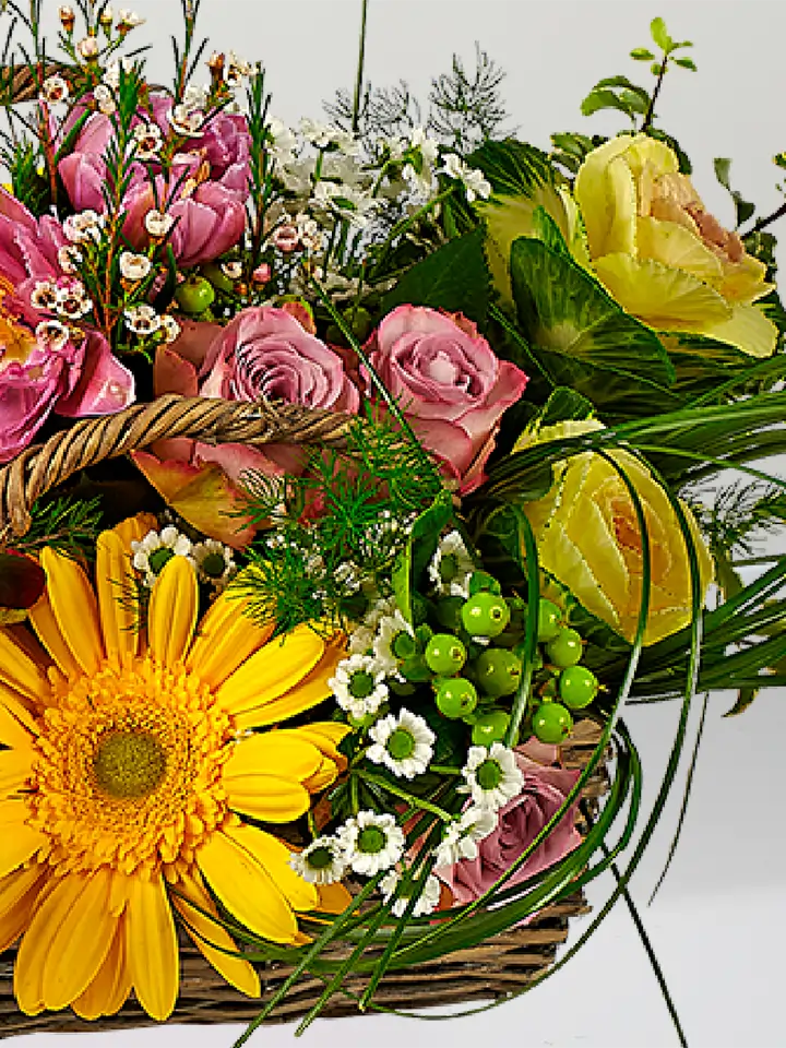 Cesto di fiori per fiori da sposa cesto di fiori tenuti in mano
